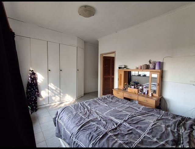 3 BEDROOM HOUSE FOR SALE IN BIRCHLEIGH NORTH